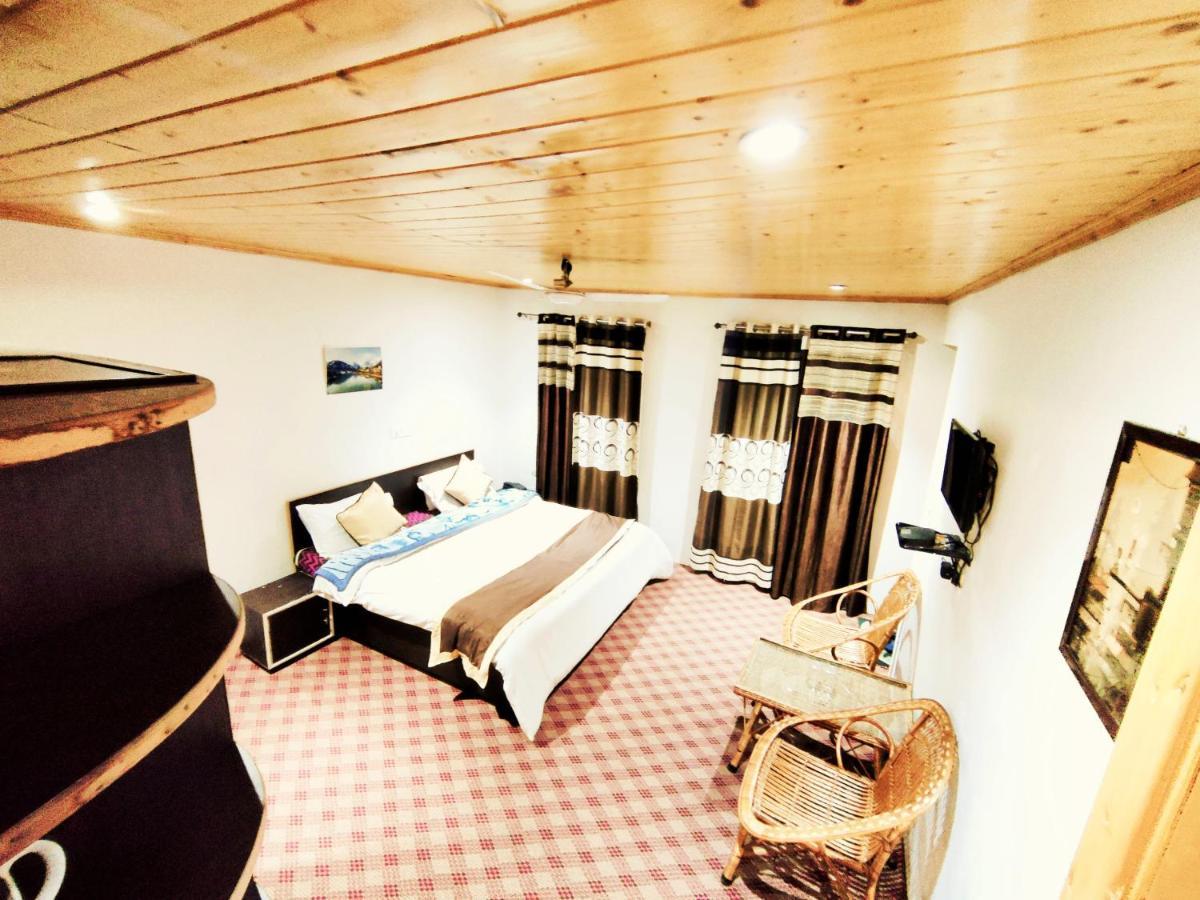 فندق Sheesha Residency Srīnagar المظهر الخارجي الصورة