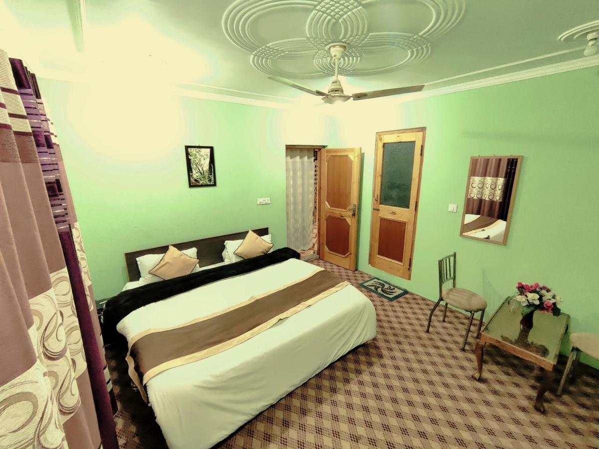 فندق Sheesha Residency Srīnagar المظهر الخارجي الصورة