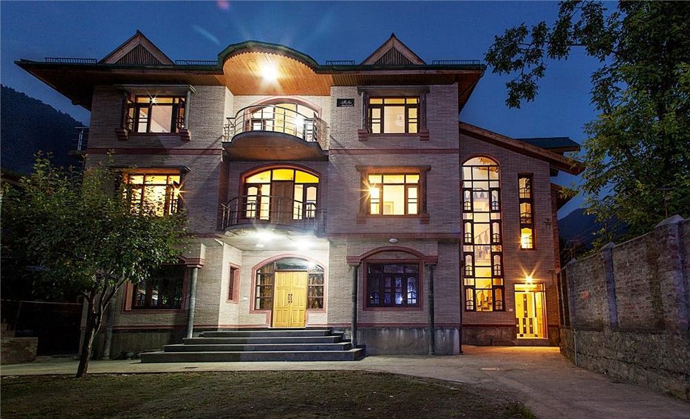 فندق Sheesha Residency Srīnagar المظهر الخارجي الصورة